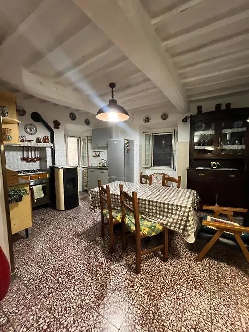 Pitigliano Historic Center Apartment